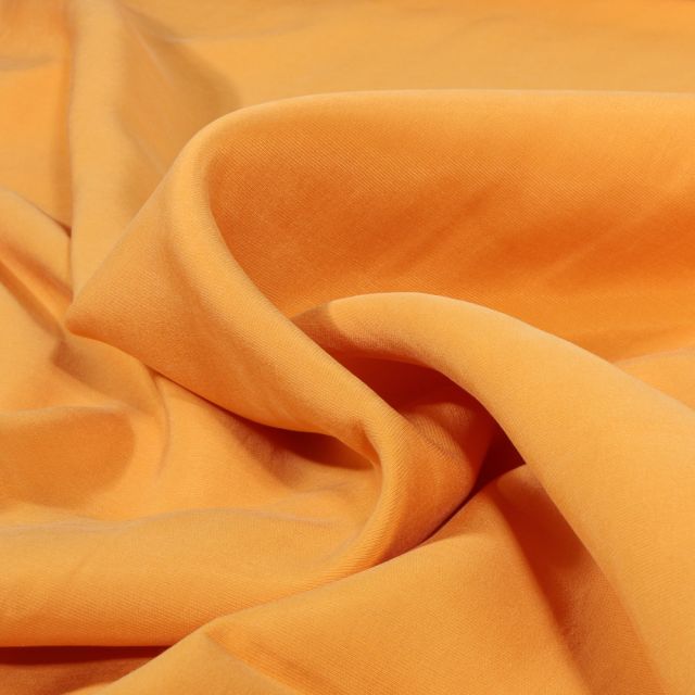Tissu Viscose aspect soie uni Jaune