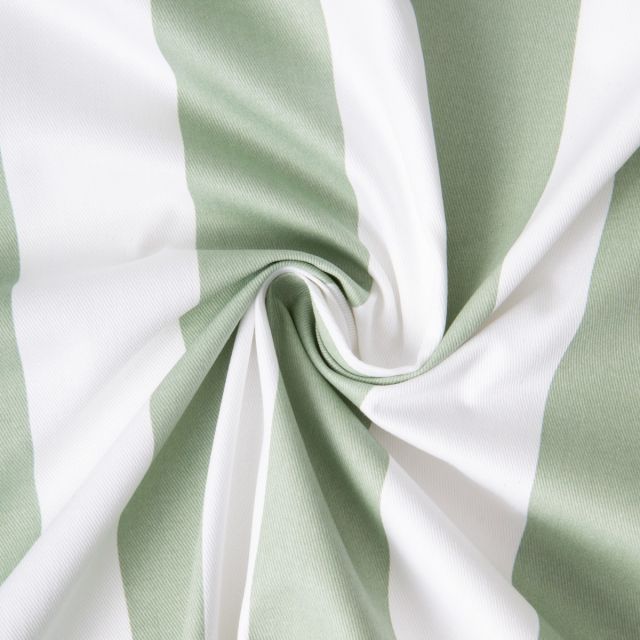 Tissu Sergé d'ameublement Rayé Vaucluse vert amande sur fond Blanc