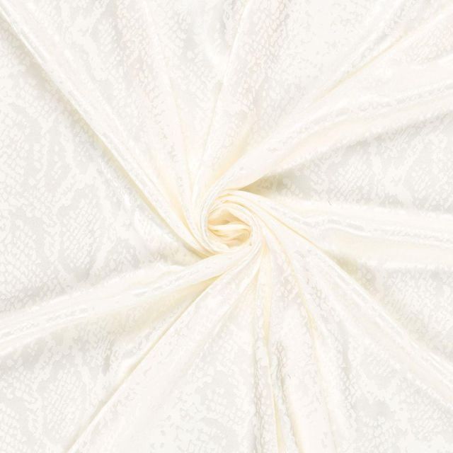 Tissu Jacquard satiné aspect  serpent sur fond Blanc