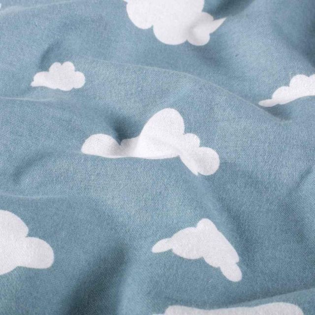 Tissu Flanelle de Coton Capucine nuages Blancs sur fond Bleu ciel