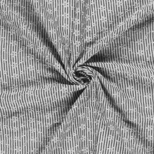 Tissu Popeline de Coton  Brodé petites fleurs rayures Blanc sur fond Noir