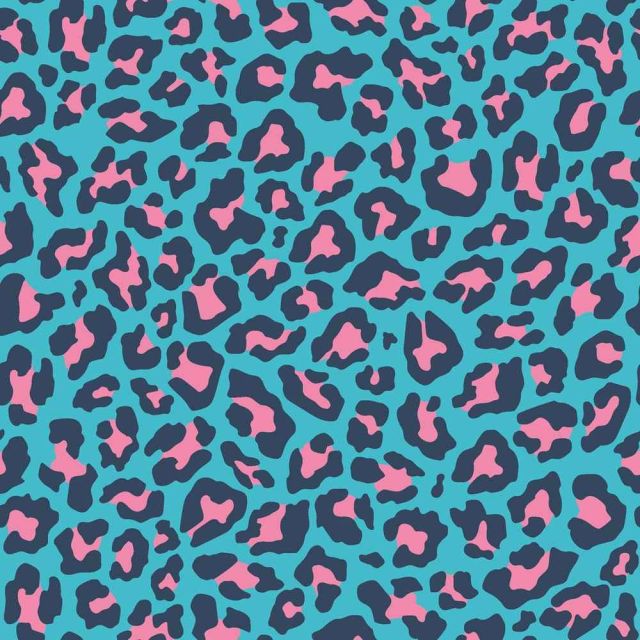 Tissu Popeline de Coton Léo Pop tacheté Léopard rose et bleu marine sur fond Bleu turquoise
