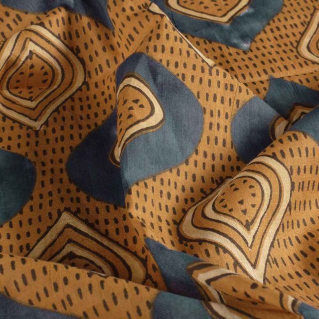 Tissu  Voile de Coton Batik Lina Java sur fond Ocre