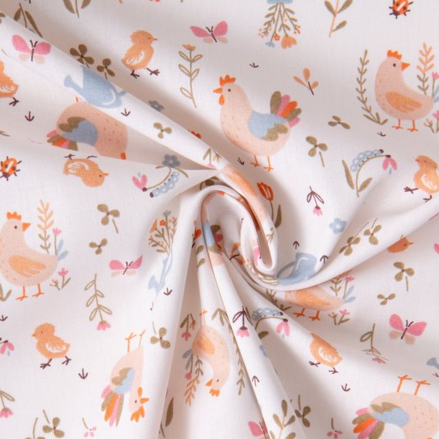 Tissu Coton imprimé Arty Coco à la ferme sur fond Blanc cassé