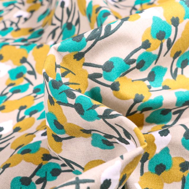 Tissu Viscose Arty Kisnek sur fond Beige