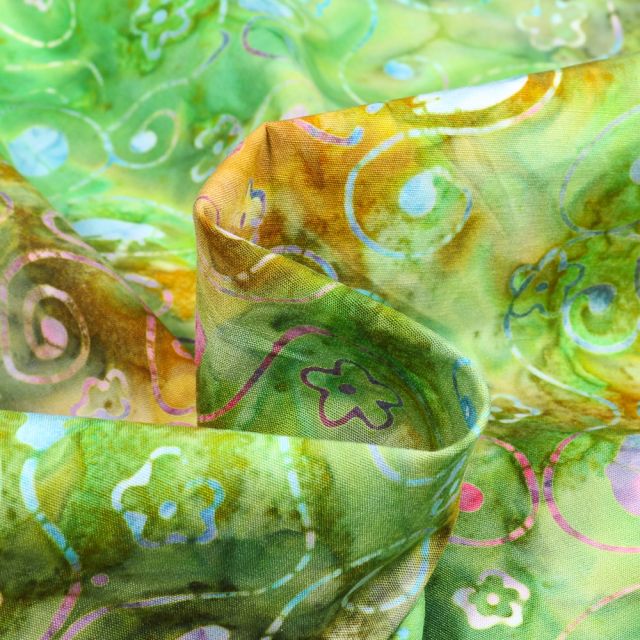 Tissu Batik  Tajka sur fond Vert