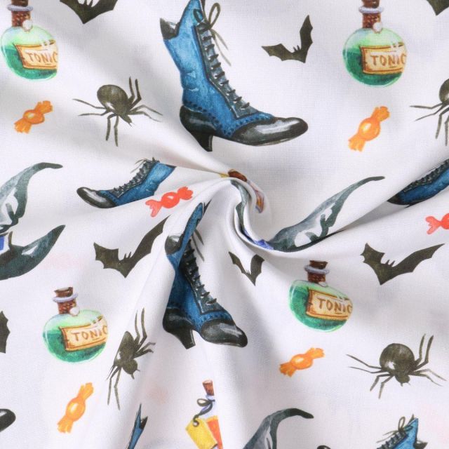 Tissu Coton imprimé  Mystiboots bottes de sorcières Bleu sur fond Blanc