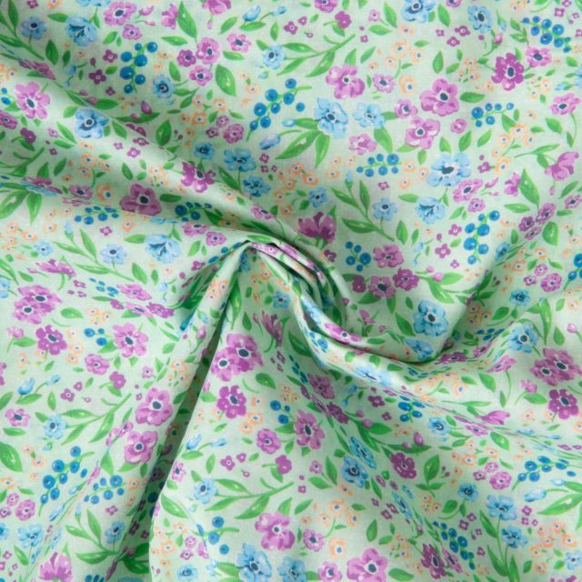 Tissu Voile de Coton digital imprimé Jardin en Fleurs sur fond Vert amande