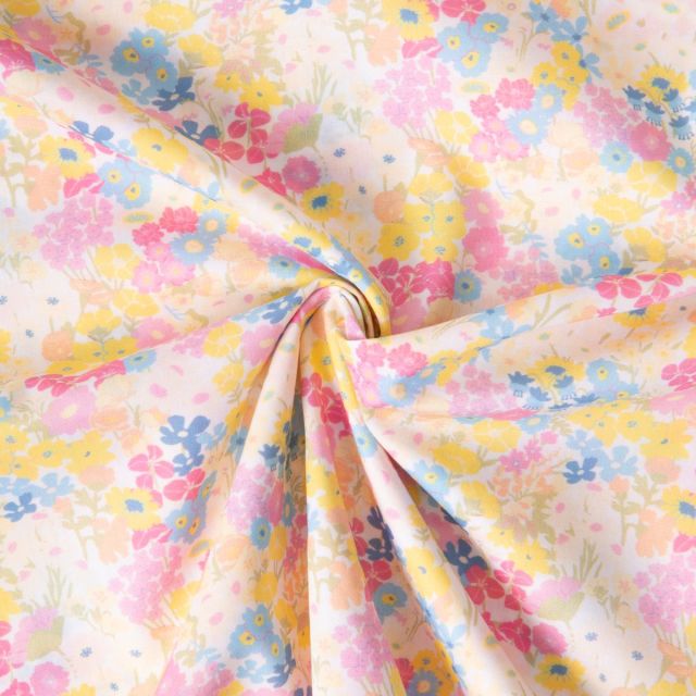 Tissu Popeline de Coton légère Petites fleurs bleues, jaunes et roses sur fond Blanc