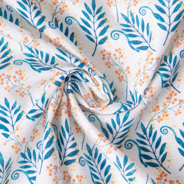 Tissu Coton imprimé rameaux Bleu et fleurs Corail sur fond Blanc cassé