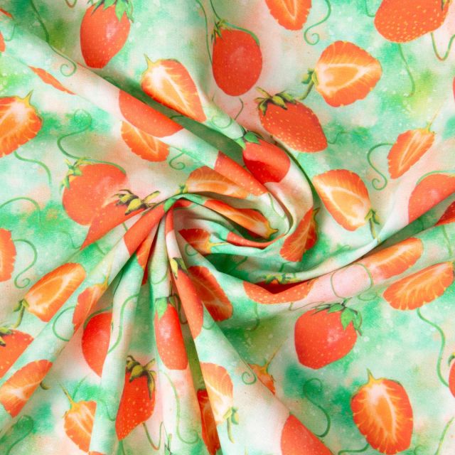 Tissu Coton imprimé Fraisiers sur fond Vert