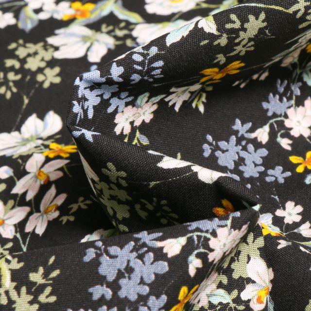 Tissu Viscose Arty Anaïs sur fond Noir