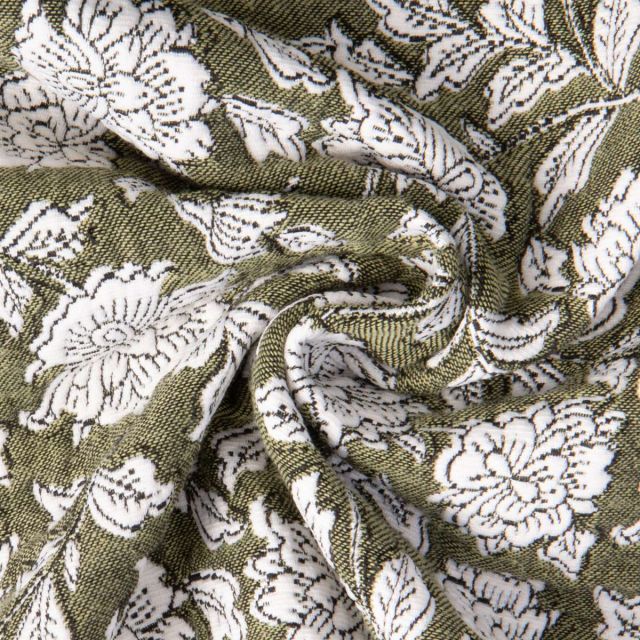 Tissu Jacquard d'ameublement Suri grosses fleurs Blanc sur fond Vert olive