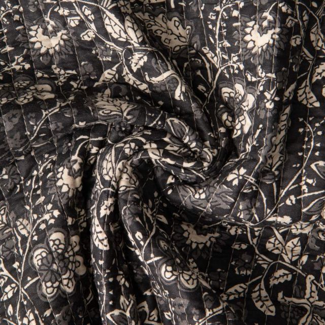 Tissu Coton Matelassé indien Block print Indien Delhi sur fond Noir