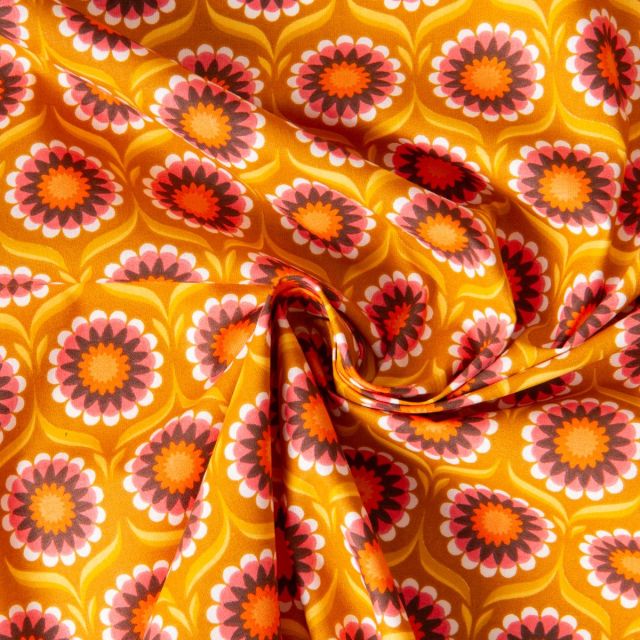 Tissu Coton imprimé Arty Soleil fleuris sur fond Ocre
