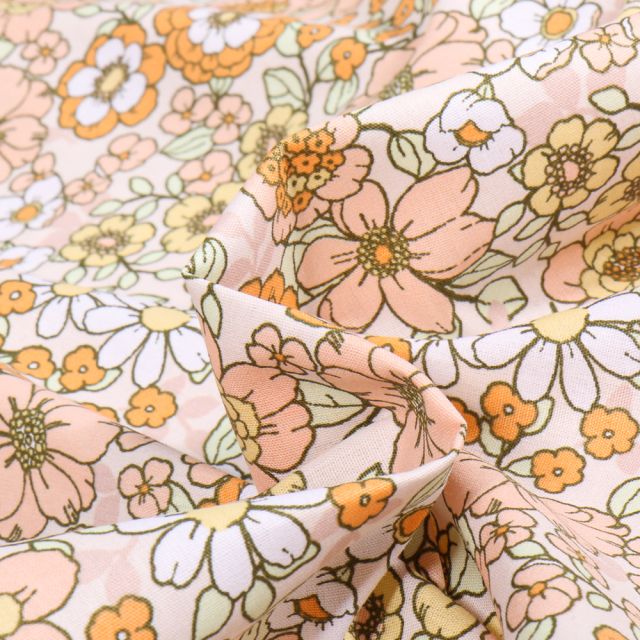Tissu Coton imprimé Sweet Flower Florentina sur fond Rose nude