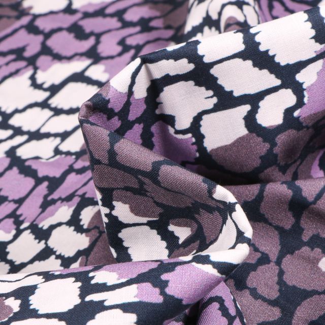 Tissu Coton imprimé Frou-Frou Mimetisme sur fond Violet