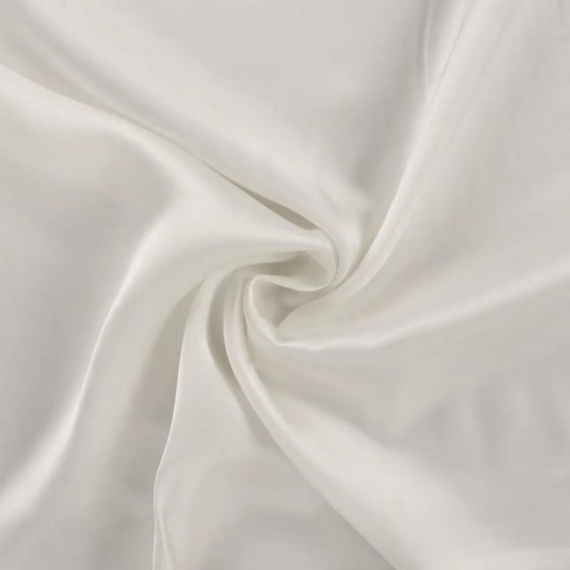 Tissu Satin de Viscose uni Blanc cassé