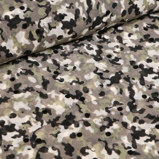 Tissu Tulle souple Camouflages sur fond Vert kaki