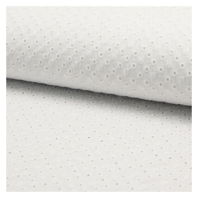 Tissu Broderie Anglaise Pois Blanc sur fond Blanc - Par 10 cm