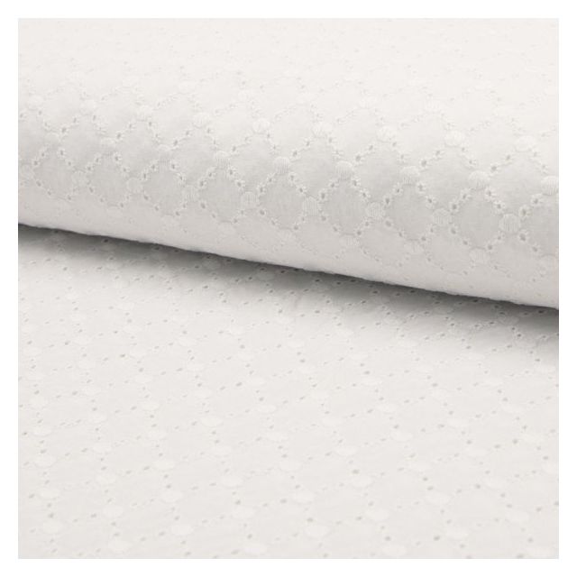 Tissu Broderie Anglaise Losanges Blanc sur fond Blanc - Par 10 cm