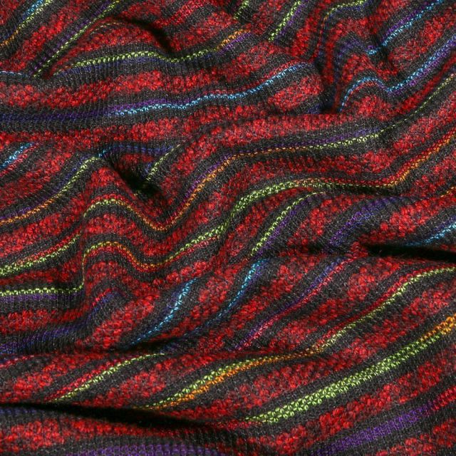 Tissu Maille épaisse Rayures colorées sur fond Rouge - Par 10 cm