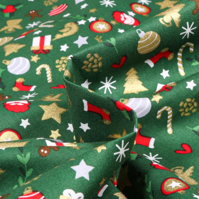 Tissu Coton imprimé Christmas dèco dorés sur fond Vert foncé