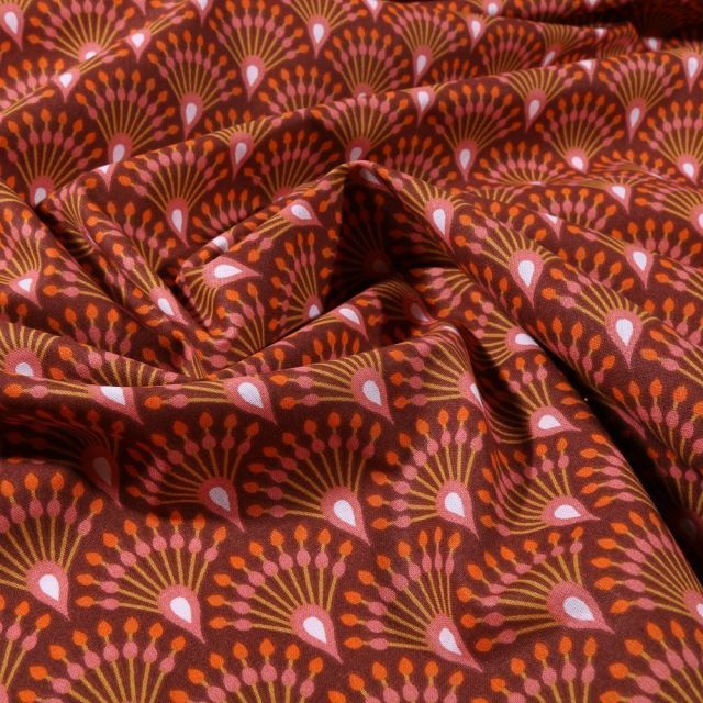 Tissu Coton imprimé Arty Éventails roses et oranges sur fond Brique - Par 10 cm