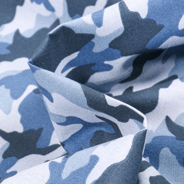 Tissu Coton imprimé  Arty Army sur fond Bleu