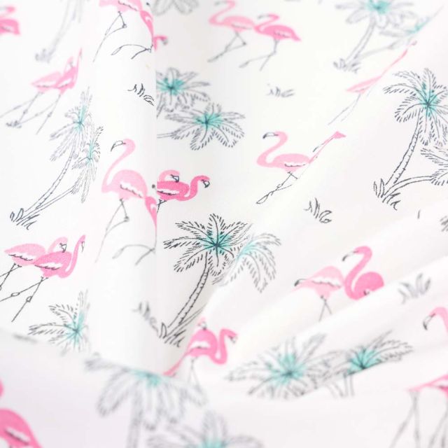 Tissu Coton Imprimé Arty Flamants roses et palmiers sur fond Blanc - Par 10 cm