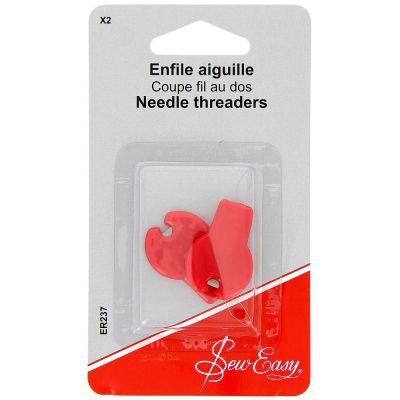 Enfile aiguille avec coupe fil - Sew Easy