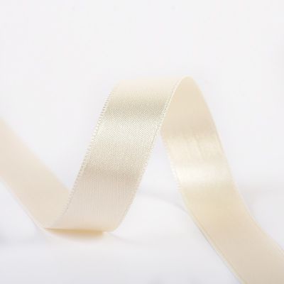 Ruban Satin double face 6 mm Ecru x1m