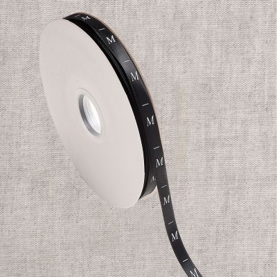Ruban étiquettes 10 mm Taille M sur fond Noir