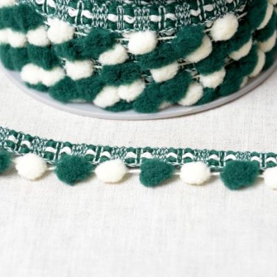 Galon Pompons Bicolore Vert et écru x1m