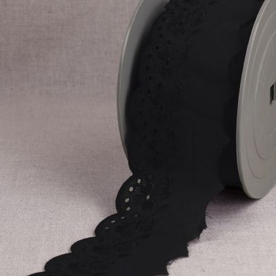Ruban Broderie anglaise Fleuris Noir x1m