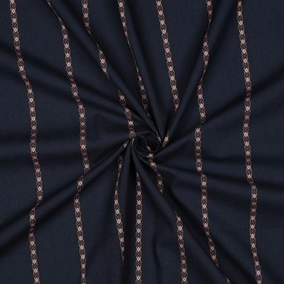 Tissu Voile de Coton Jacquard Olivia fines rayures brodées sur fond Bleu marine - Par 10 cm