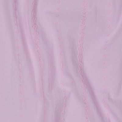 Tissus Coton broderie Linéa rose sur fond Rose pâle - Par 10 cm
