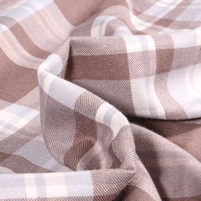 Tissu Tartan Ecossais  British sur fond Marron chocolat - Par 10 cm