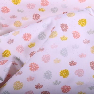 Tissu Popeline Coton Bio Feuilles de Monstera colorés sur fond Blanc - Par 10 cm