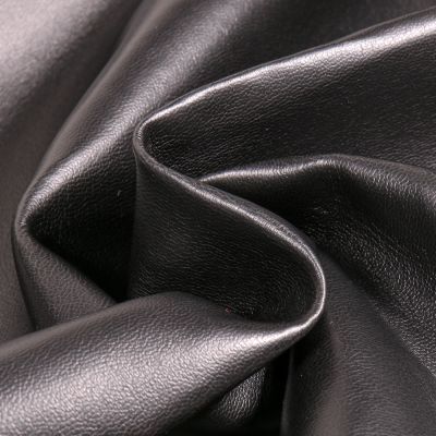 Tissu Simili cuir souple et épais uni Roma Noir - Par 10 cm