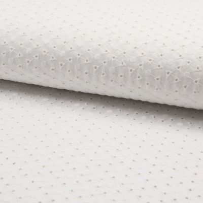 Tissu Broderie anglaise satiné n°550 sur fond Blanc - Par 10 cm