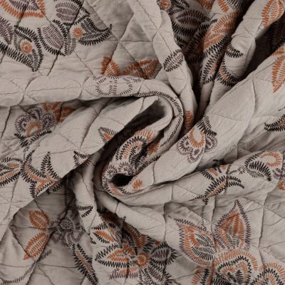 Tissu Matelassé réversible fleurs stylisées brodées Terracotta sur fond Grège - Par 10 cm