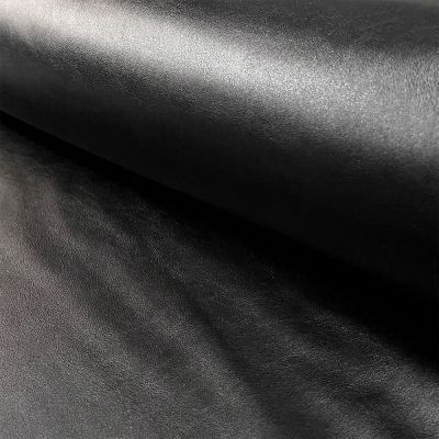 Tissu Simili cuir d&#039;habillement souple uni Noir - Par 10 cm