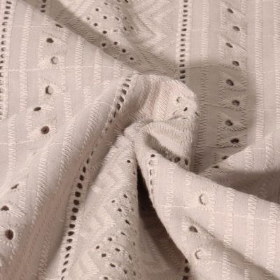 Tissu Voile de coton Delhi brodé Divers sur fond Beige - Par 10 cm