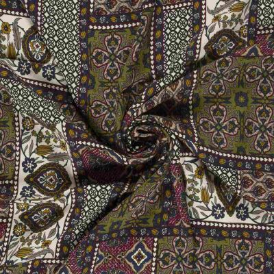 Tissu Viscose satiné Mounia patchwork oriental sur fond Bordeaux - Par 10 cm