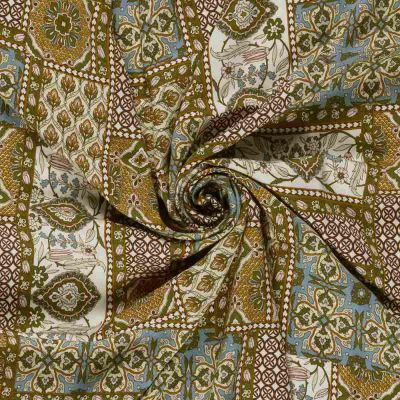 Tissu Viscose satiné Mounia patchwork oriental sur fond Vert olive - Par 10 cm