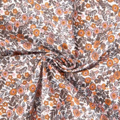 Tissu Coton imprimé Arty Barbara fleuris sur fond Blanc cassé - Par 10 cm
