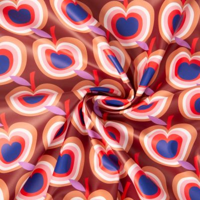 Coupon Tissu Imperméable imprimé Pommes Granny bleues et rouges sur fond Marron - Coupon de 20 cm