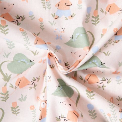 Tissu Coton imprimé Arty Souris et fleurs sur fond Rose pâle