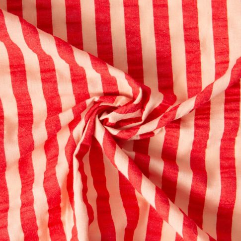 Tissu Coton Seersucker Rayé Pêche sur fond Rouge